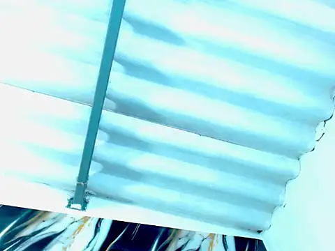 LAYAN_FEMBOY Webcam show