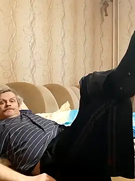 Mr__XX's Live XXX Chat