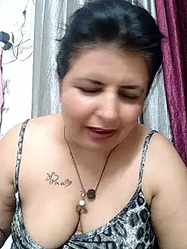 Jann_Riya333 在線直播表演