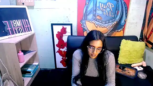 Indianzaraxxx's Webcam Show