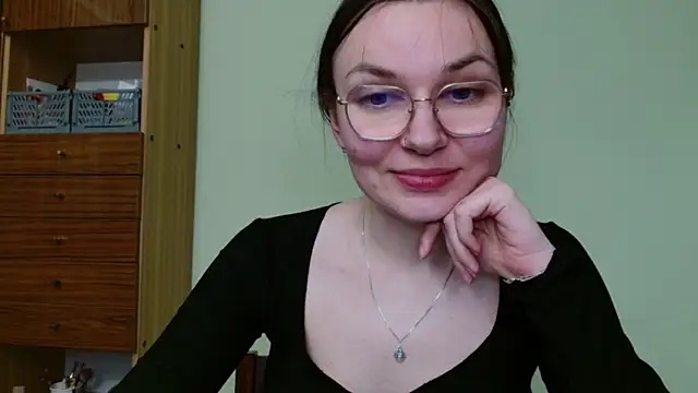 LooveELLYx: онлайн-секс-чат