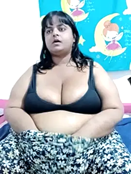 SusanaEshwar's Live XXX Chat