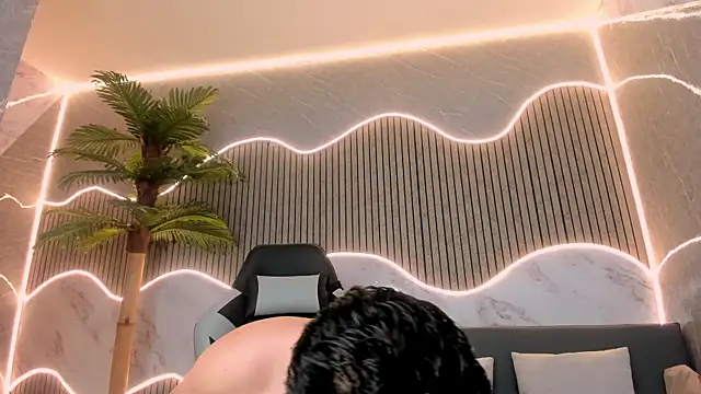 TiagoRussh Webcam show