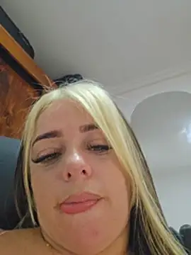 BriannaBunnyy – Live XXX-chat