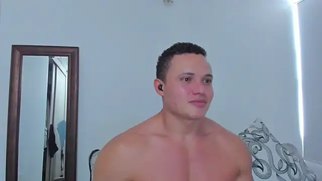 KingLevi01 Live XXX Chat