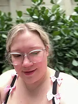Chat +18 de PiggyRose ao vivo