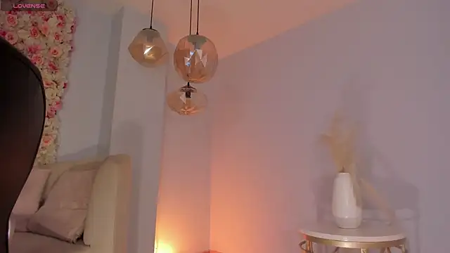 MiaFarrell_ Webcam Show