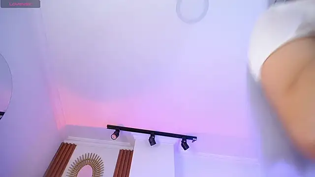 Lizza_Jones' Webcam Show
