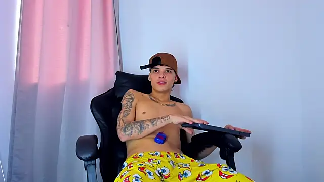 jeffersonRujano Webcamshow