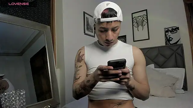 Dereck_Klain Webcam-Show