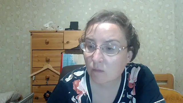 Chat +18 de Smart_Rose ao vivo