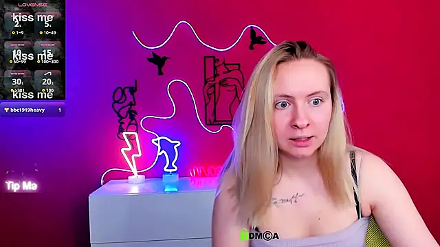 mila_glow1's Live XXX Chat
