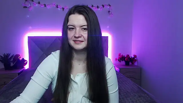 MavkaCute: онлайн-секс-чат