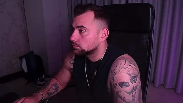 DuncanStone Live XXX Chat