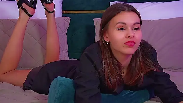 PollyLanders' Live XXX Chat