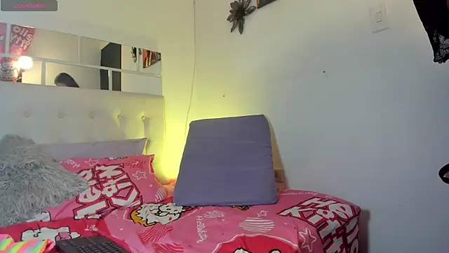 MiaEvans0's Live XXX Chat