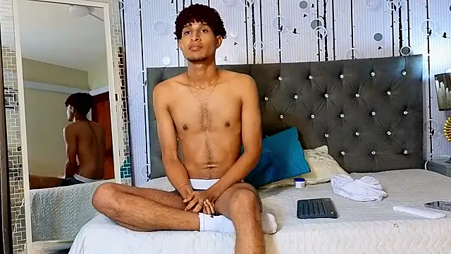 Chat XXX ao vivo de Alex_Bloom