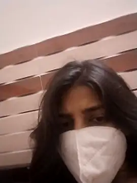 Chat +18 de NAUGHTY-RASHI ao vivo
