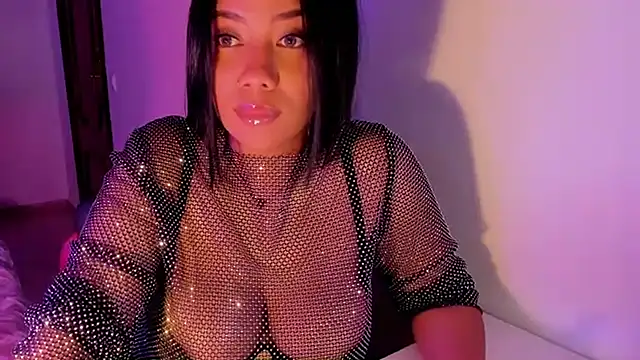 NicolePasqualott's Live XXX Chat