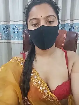 zareen_approach Adlı Modelin Canlı XXX Sohbeti