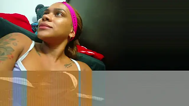 KarinRoss' Live XXX Chat