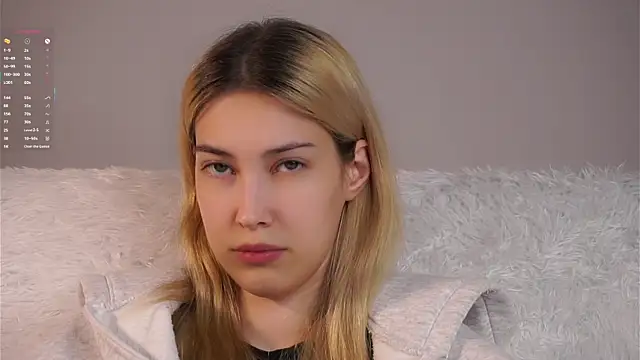 Chat +18 de AngelicRice ao vivo