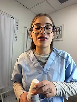 Онлайн чат XXX Sweet_Milaa1