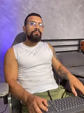 XXX chat uživo modela vincentjaxon