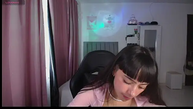 violetta_blackk Chat XXX live