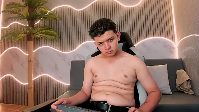 TiagoRussh – webcam-show