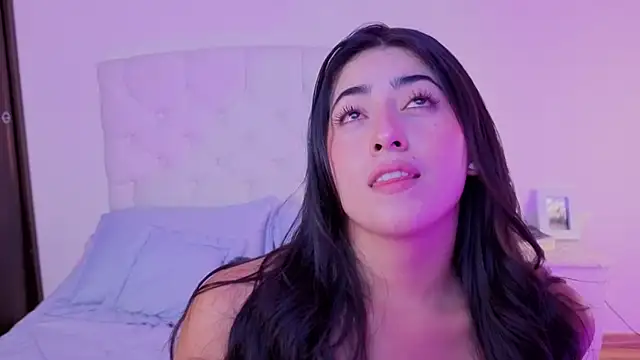 ChanellGV élő XXX-chatje