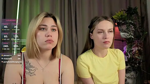 Pokazy przed kamerką – momento_marie