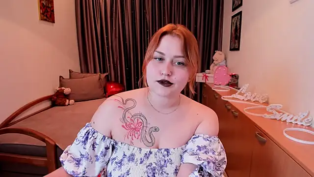 NoraLiin's Live XXX Chat