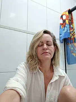 Misaudibel Live XXX-Chat