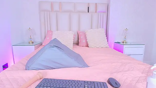 alanarose18n Live XXX chat
