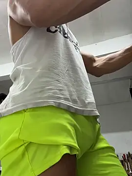 Paul22cm-'s Live XXX Chat