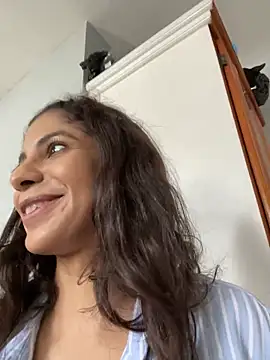 karlatiburcio's Live XXX Chat