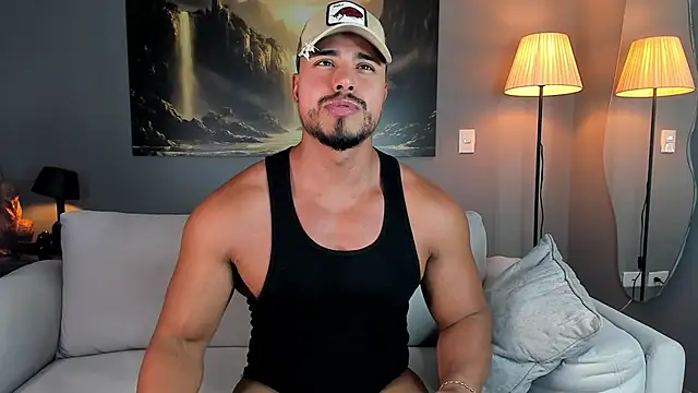 ApoloMakris' Live XXX Chat