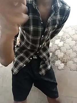 itsmemadhu2019's Webcam Show