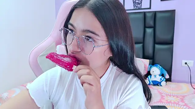 im-eliza Adlı Modelin Canlı XXX Sohbeti