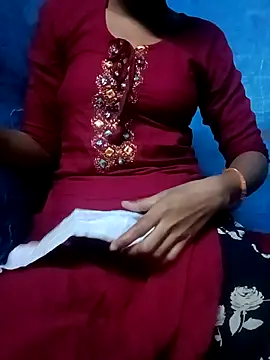 Chat +18 de ruchigoutam ao vivo
