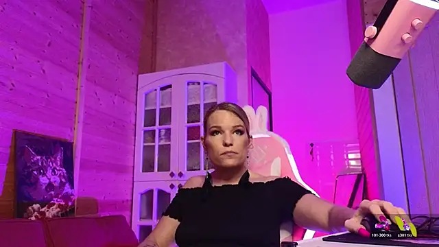 Czat XXX na żywo – Lady_Shine