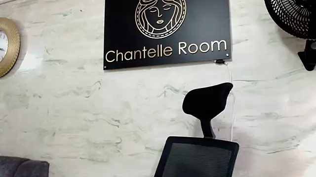 Chatroom XXX en direct de maximo_daddy