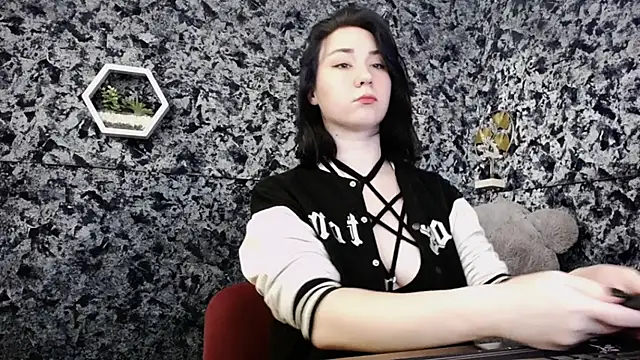 Chat +18 de Moon_foxy_ ao vivo