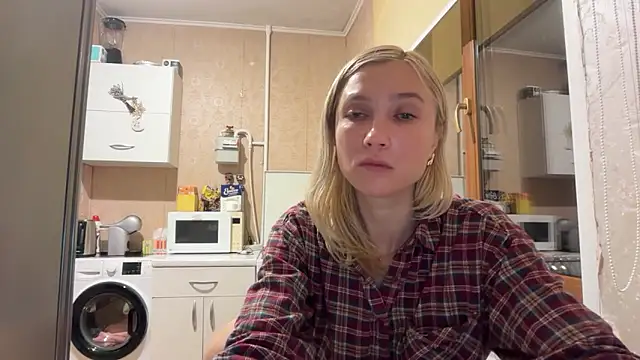 XXX chat uživo modela AngelJeni