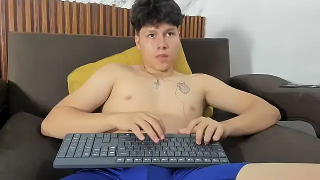 daniel_leon 现场XXX聊天