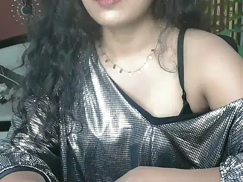 XXX chat uživo modela shaalu_sharma