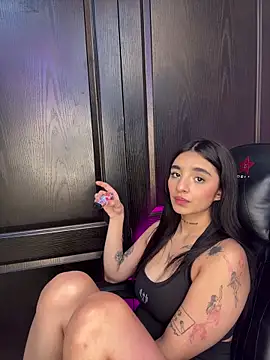 Abriil_cutee's Live XXX Chat