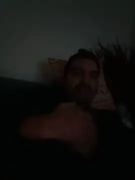 oncle33 webcam show