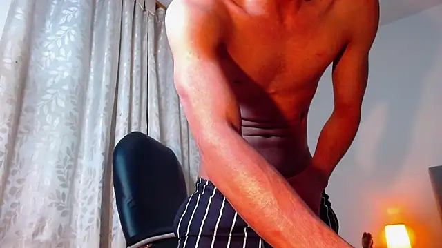 TOMBOYSEXX – Kamerová šou
